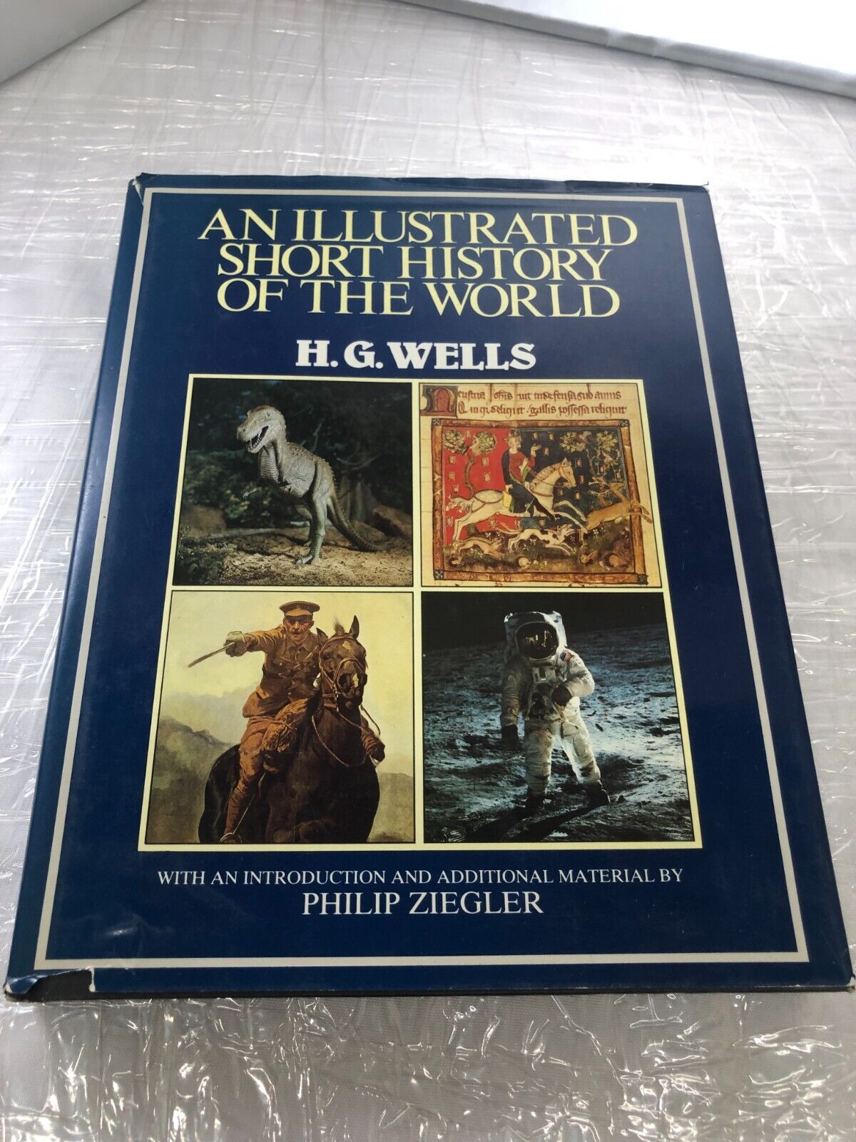 An Illustrated Short History of the World by Wells, H. G. 2nd print 1987