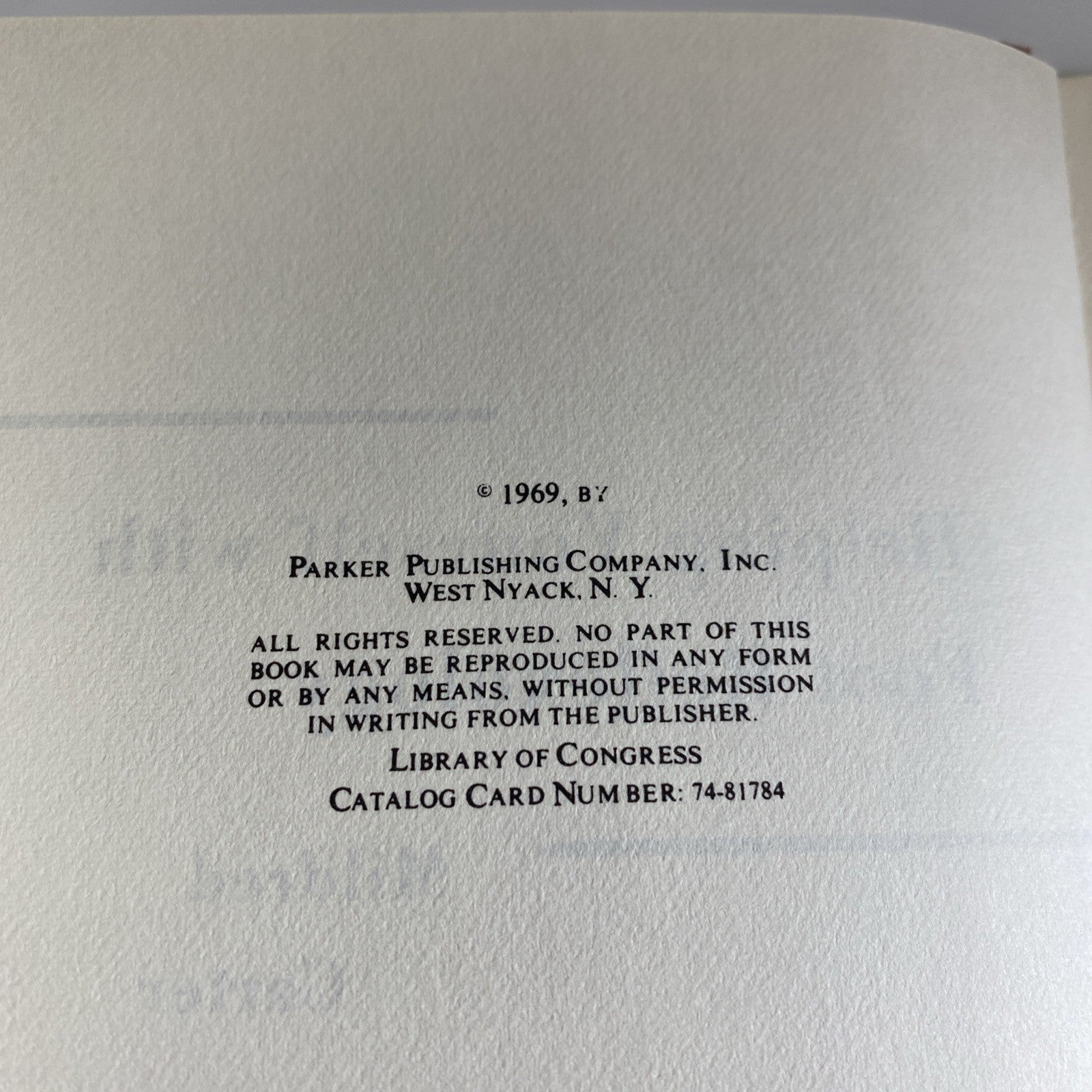 Helping Yourself With Foot Reflexology by Mildred Carter Parker Publishing 1969