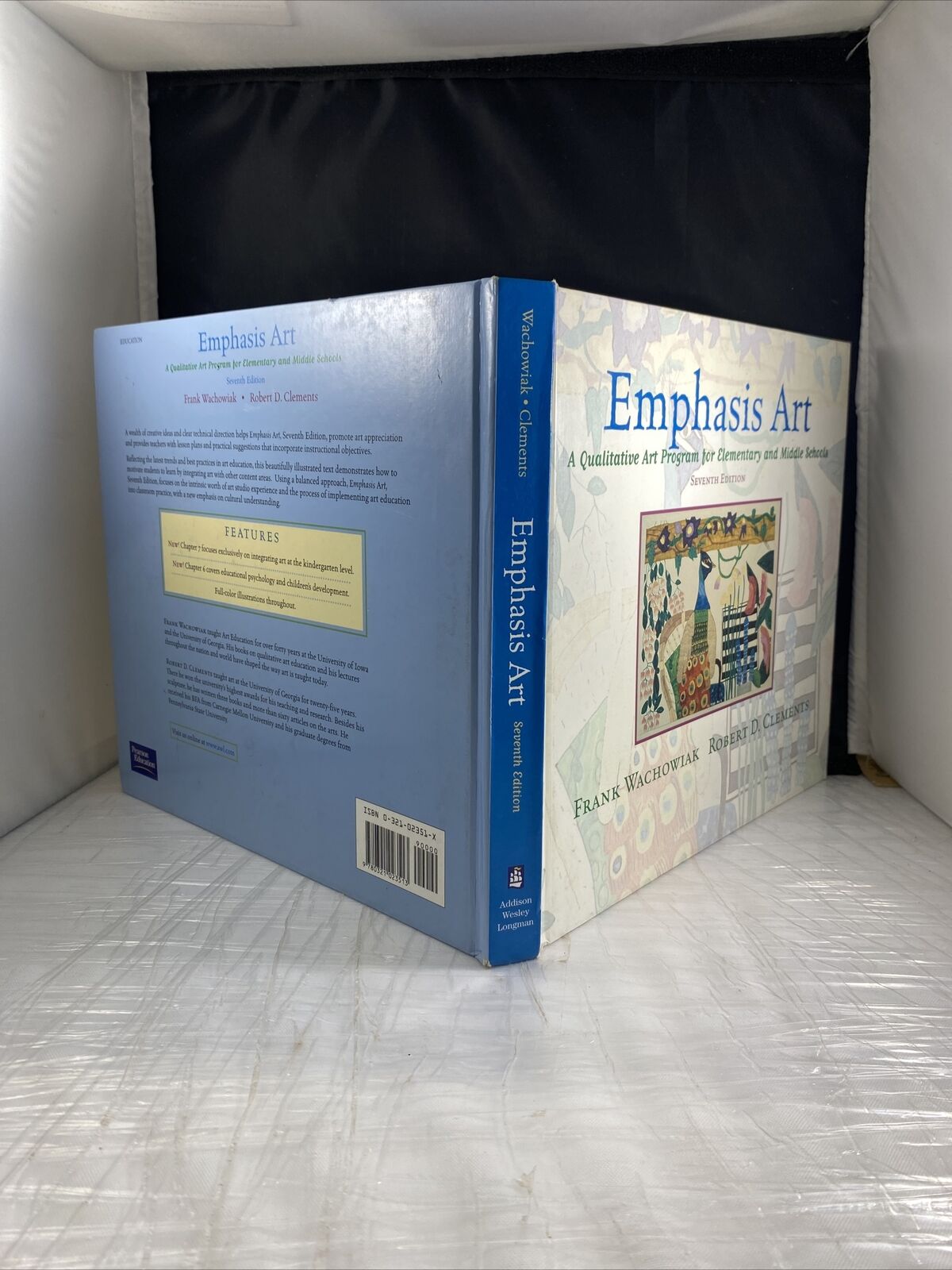 Emphasis Art: A Qualitative Art Program for School Teaching Textbook College