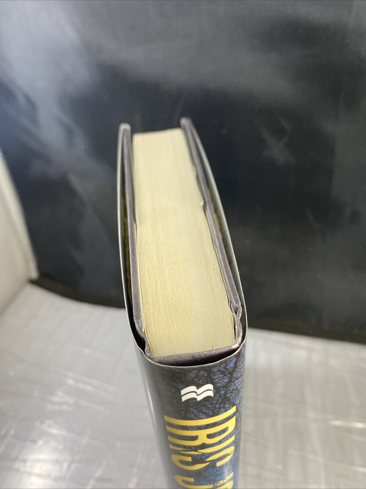 Chasing the Night (Eve Duncan) - Hardcover By Johansen, Iris VERY GOOD UNMARKED