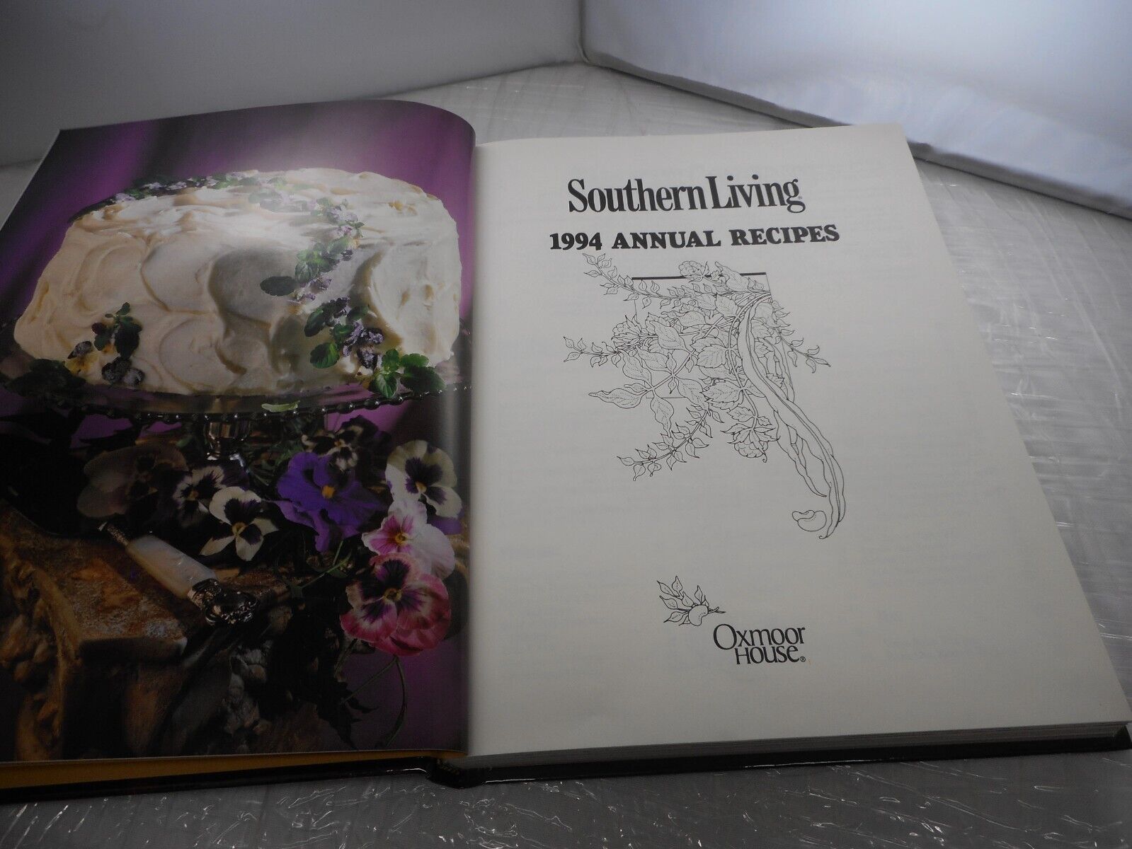 Southern Living 1994 Annual Recipes- hardcover, 0848714032, Southern Living