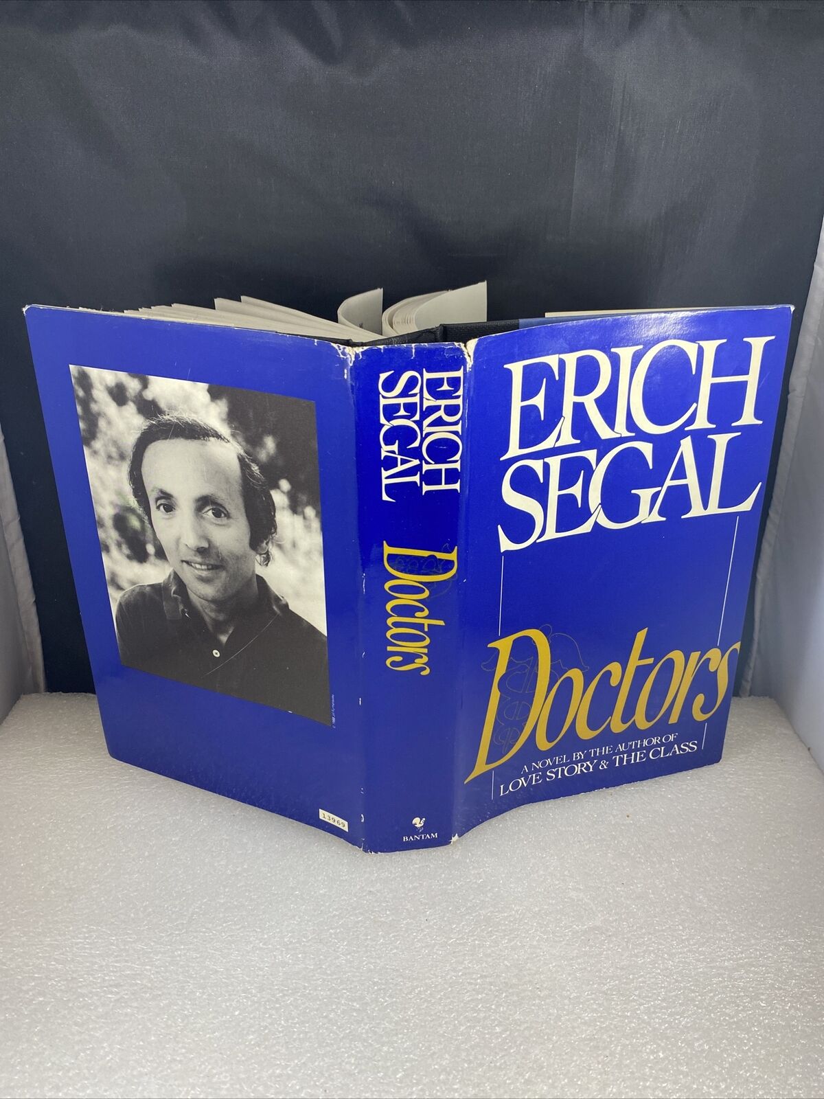 Doctors - Hardcover By Erich Segal - VERY GOOD Book Club Edition Vintage Nonf