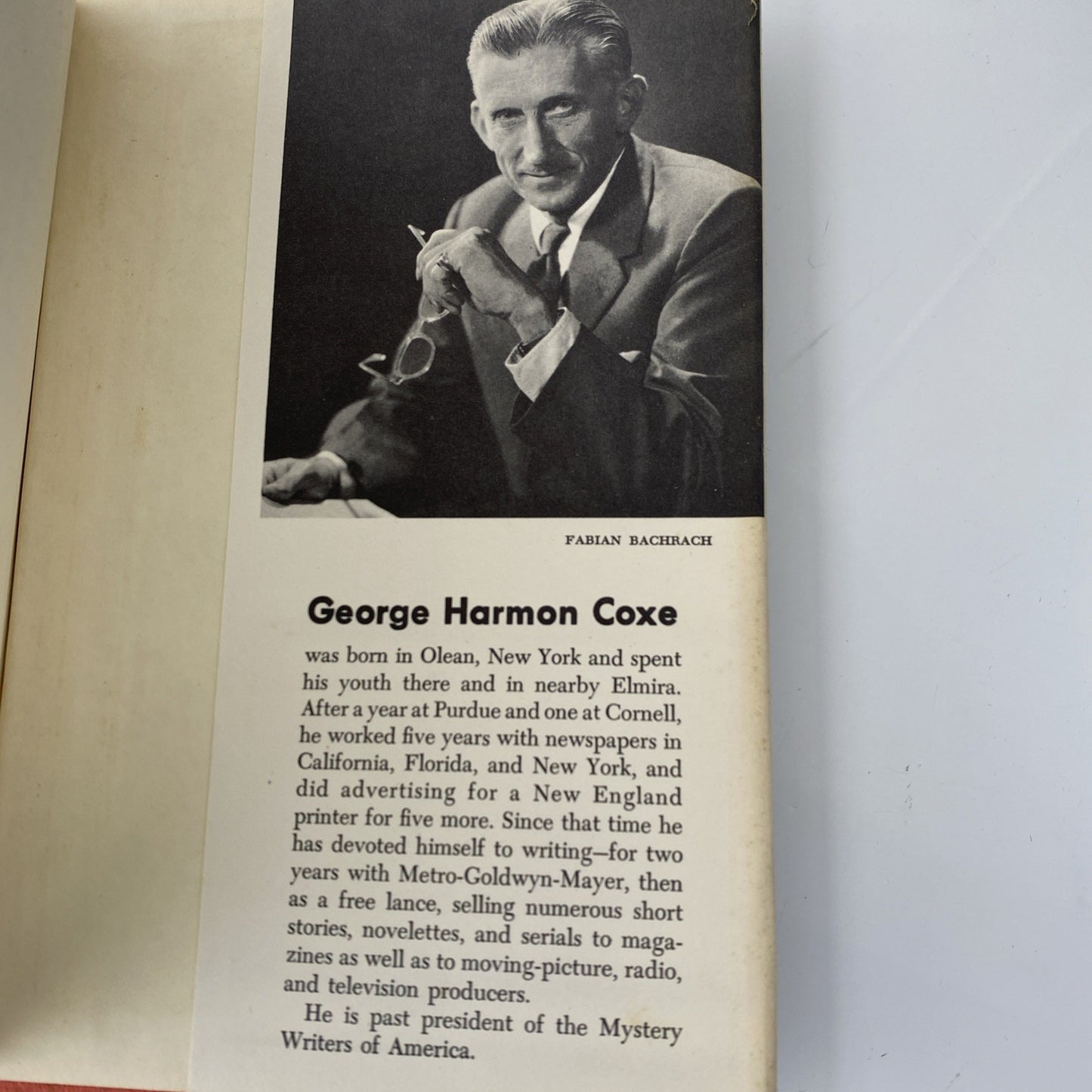 E1-48 Hardcover book MISSION OF FEAR George Harmon Coxe ALFRED A. KNOPF 1962