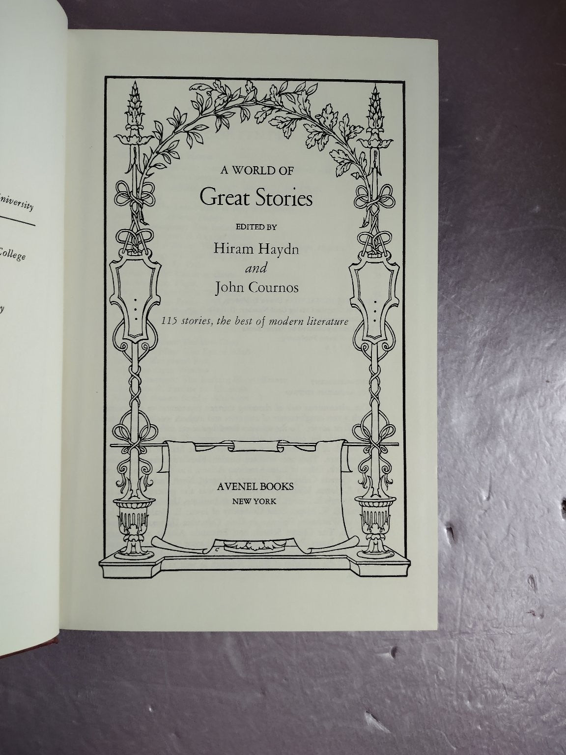 A World of Great Stories Haydn Cournos 1971 Anthology Modern Literature Avenel