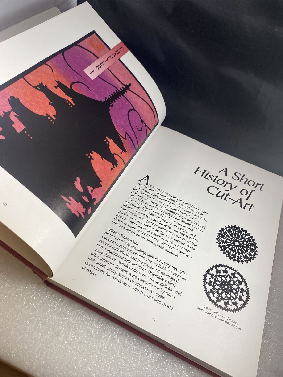 Cut-Art An Introduction to Chung-Hua and Kiri-E Christensen 1st Print Paper Art