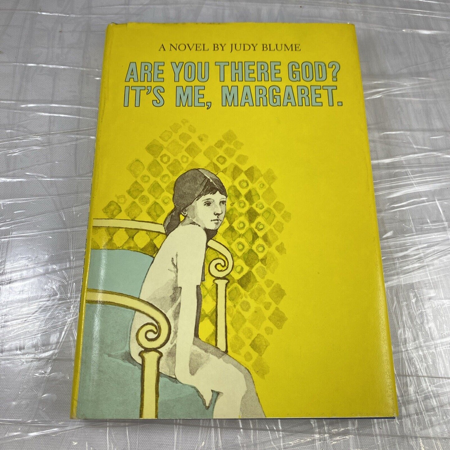 Are You There God? It's Me, Margaret Judy Blume 1970 Book Club Edition HCDJ