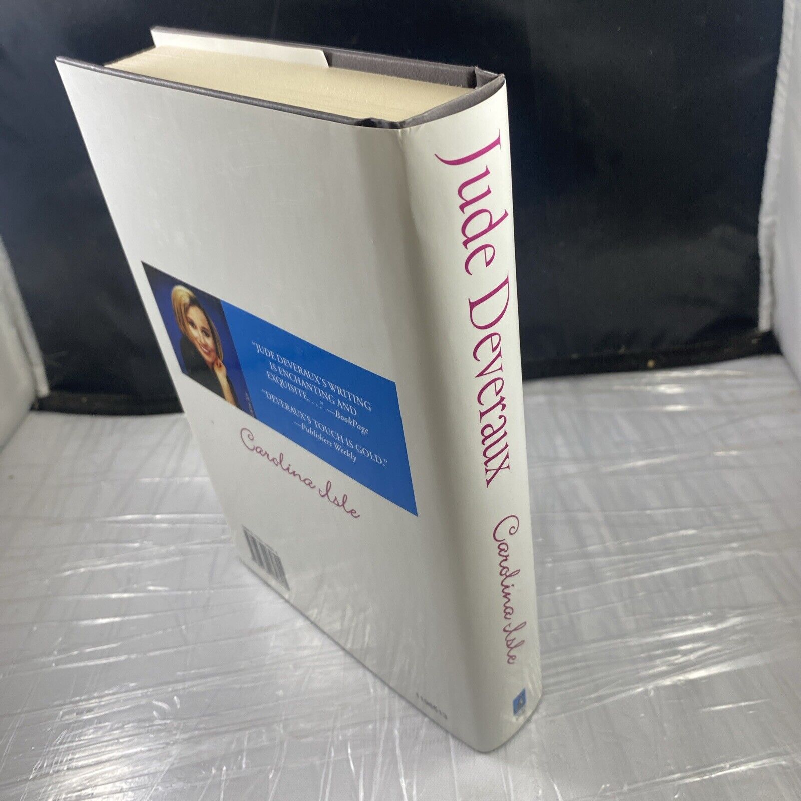 Carolina Isle By Jude Deveraux Very Good Condition Book Club Ed. Pocket Books