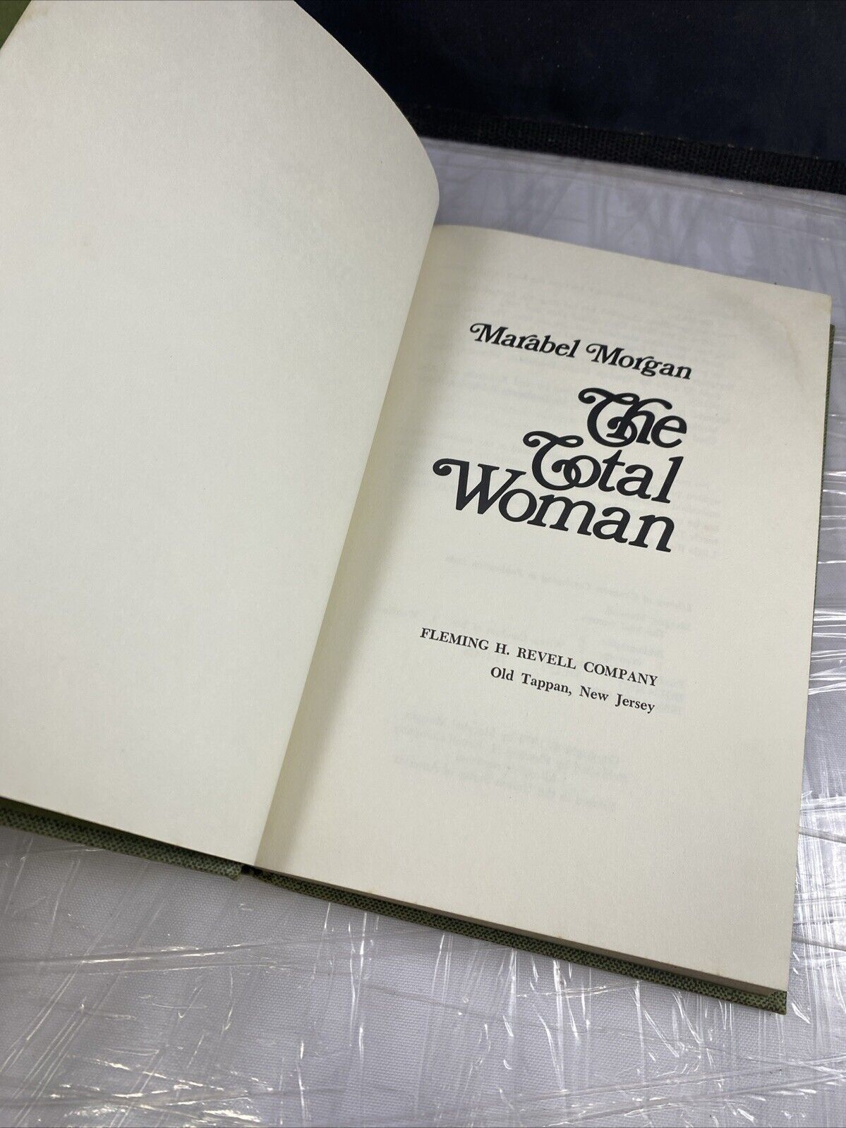 The Total Woman Hardcover Marabel Morgan Vintage 70s American Housewife Nonficti