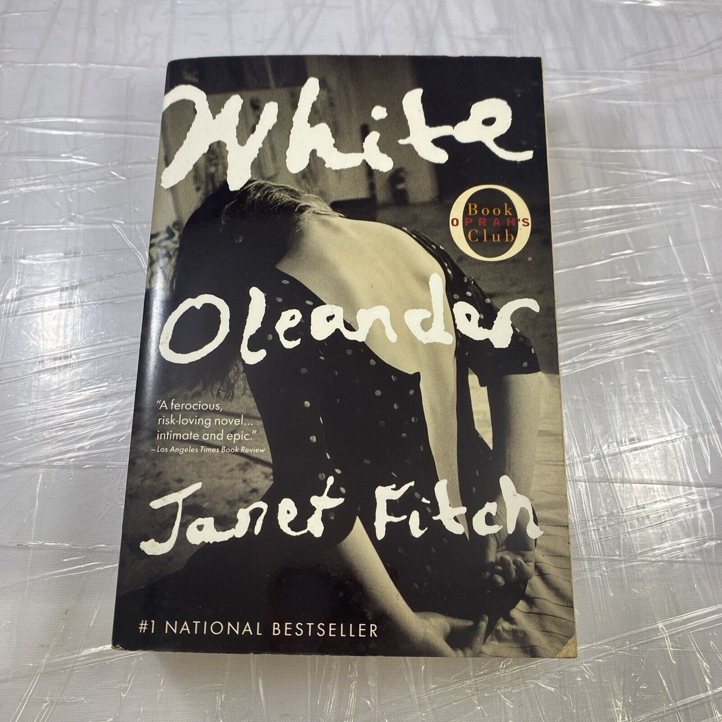 White Oleander : A Novel by Janet Fitch (2000, Trade Paperback, Movie Tie-In)