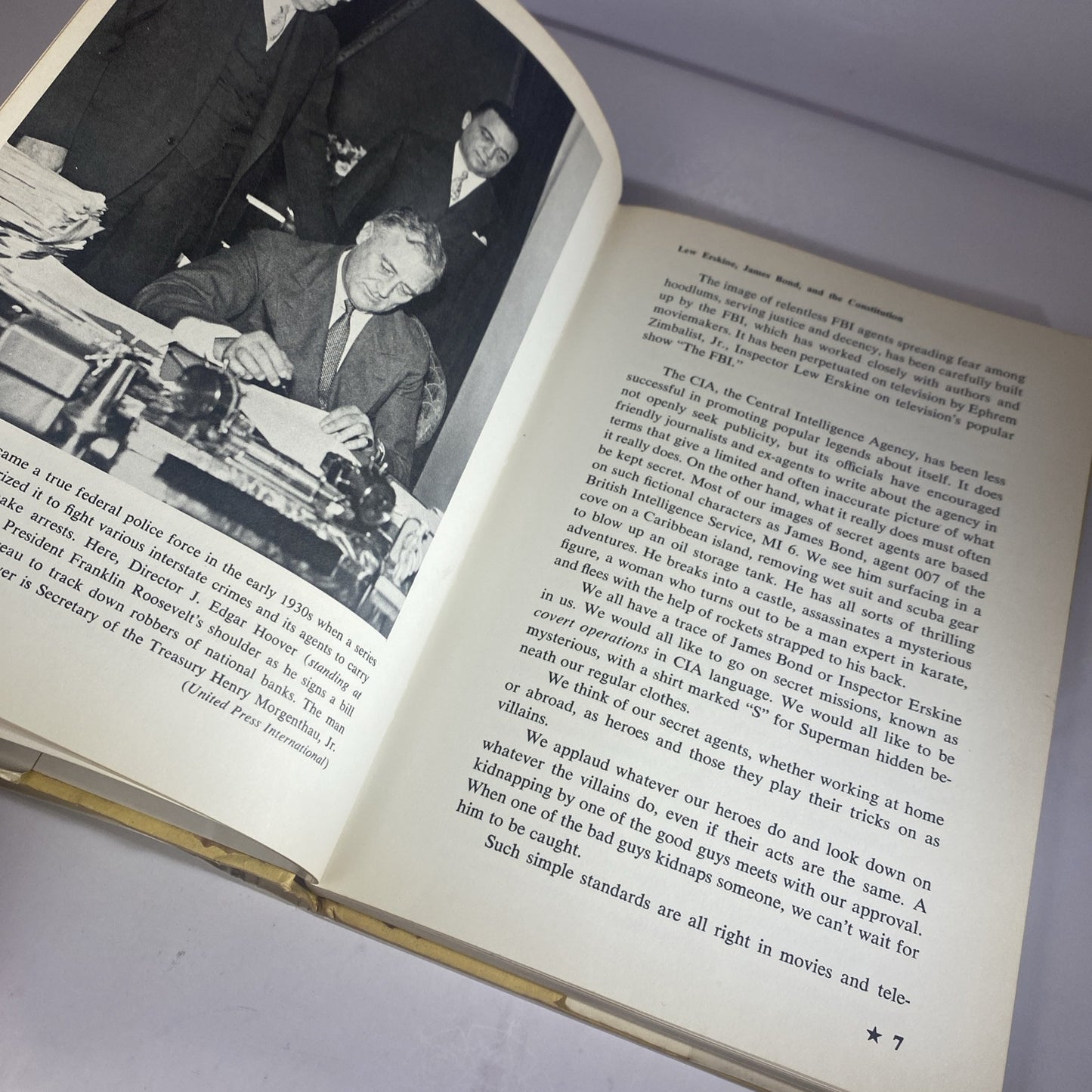 The FBI and The CIA Secret Agents And American Democracy 1975 HC James Munves