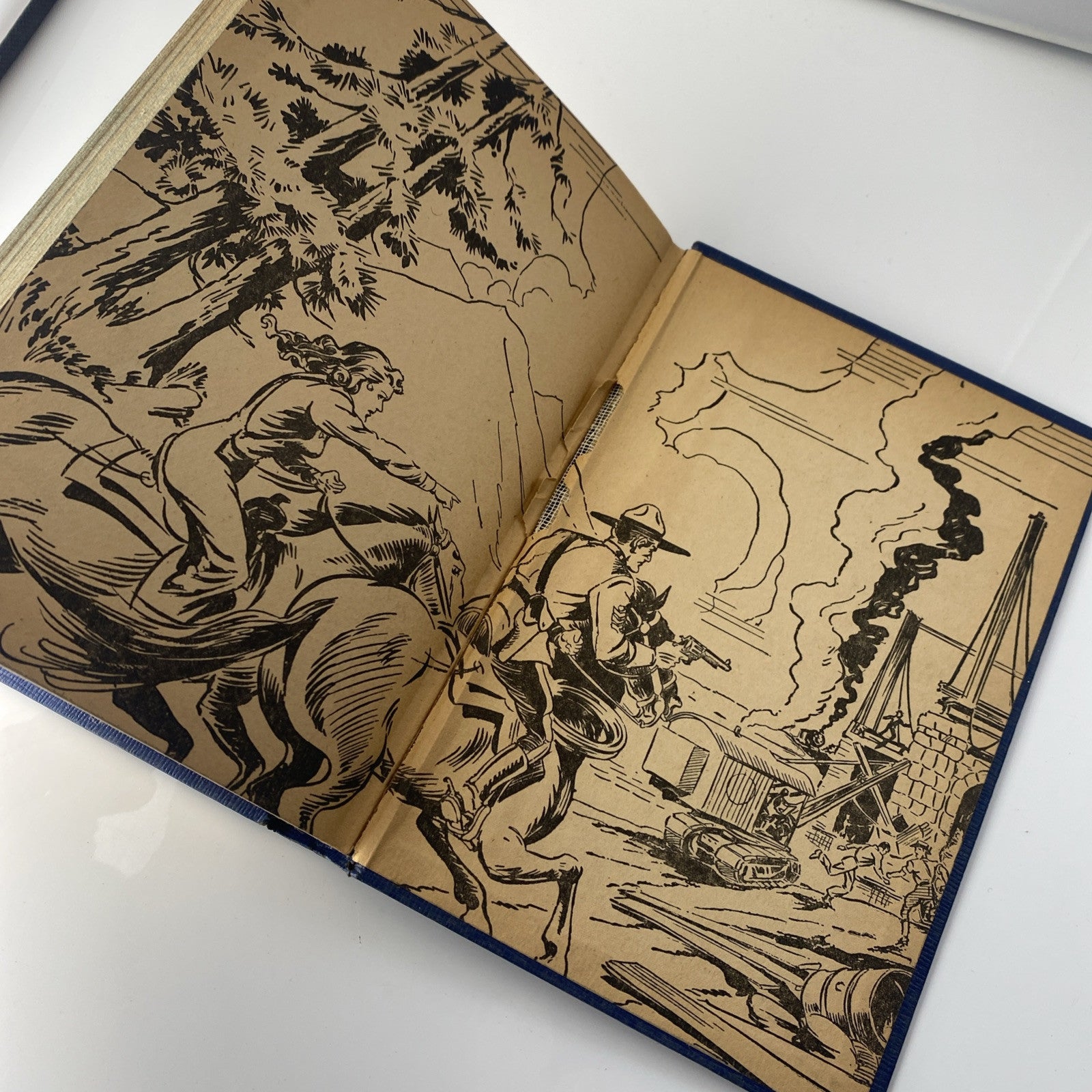 King of the Royal Mounted & the Ghost Guns of Roaring River 1946 Zane Grey
