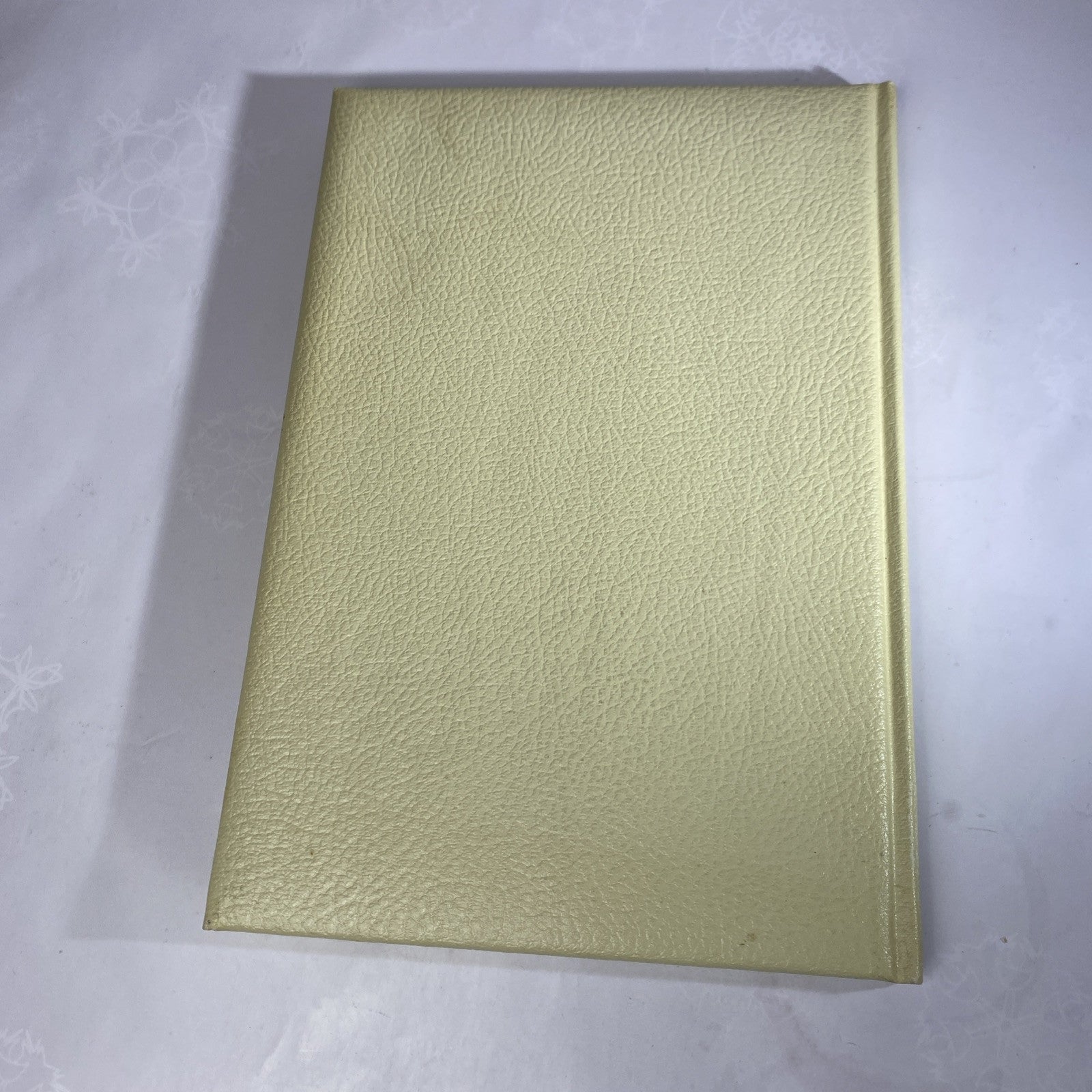 Portrait of Christ for Newlyweds/ 1962/ Vintage Jesus No Marks Illustrated Nice