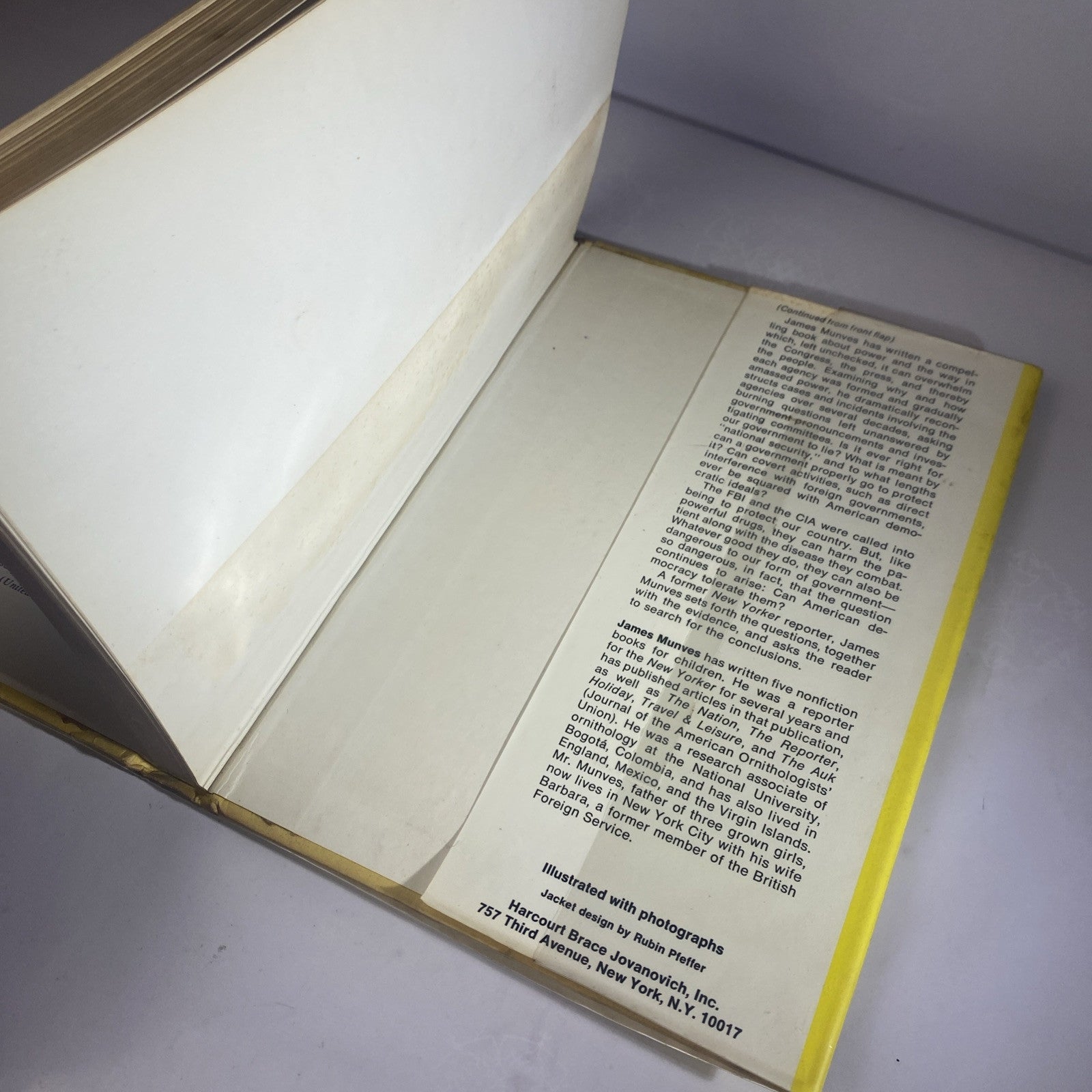 The FBI and The CIA Secret Agents And American Democracy 1975 HC James Munves