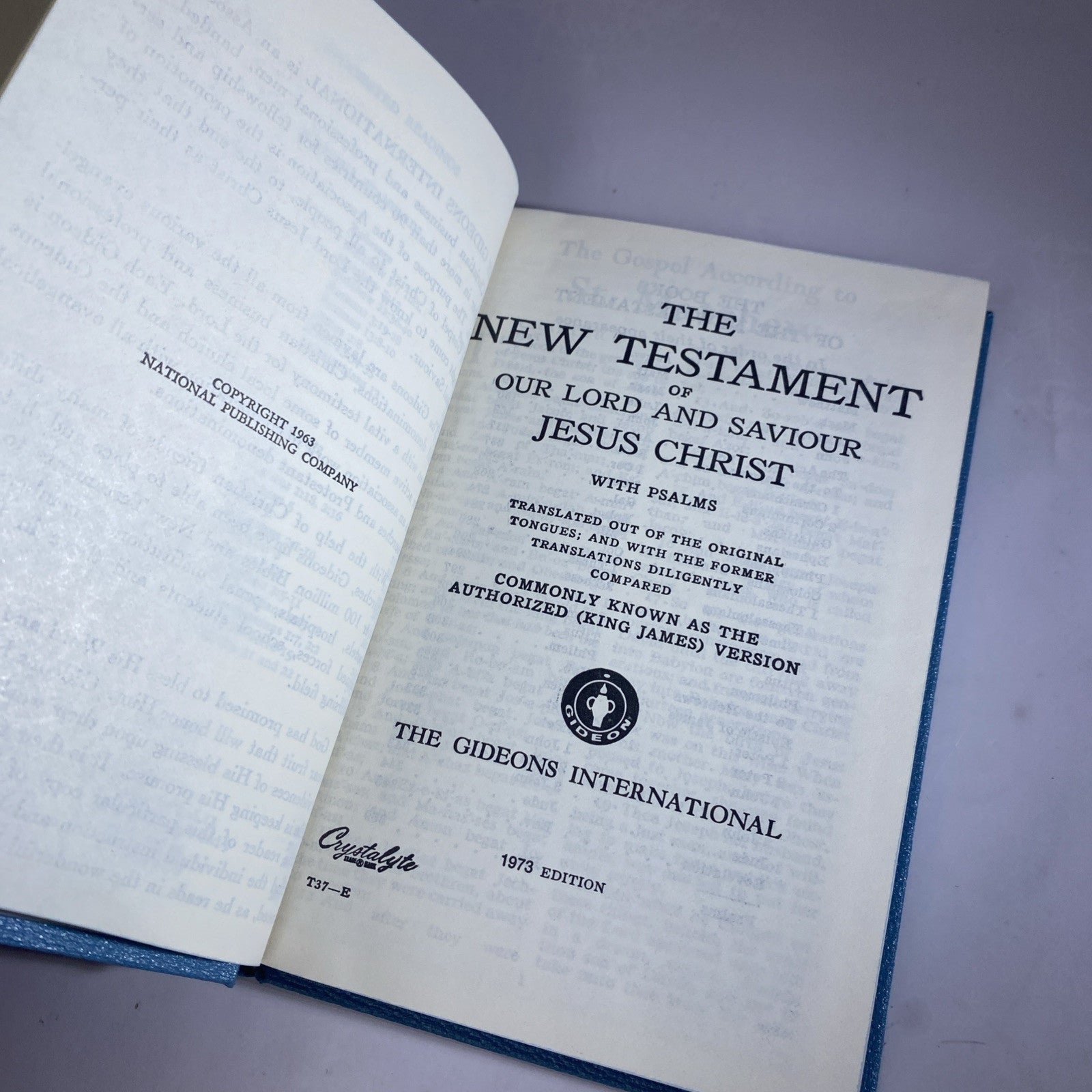 The New Testament & Psalms 1973 Hardcover VTG  Gideons