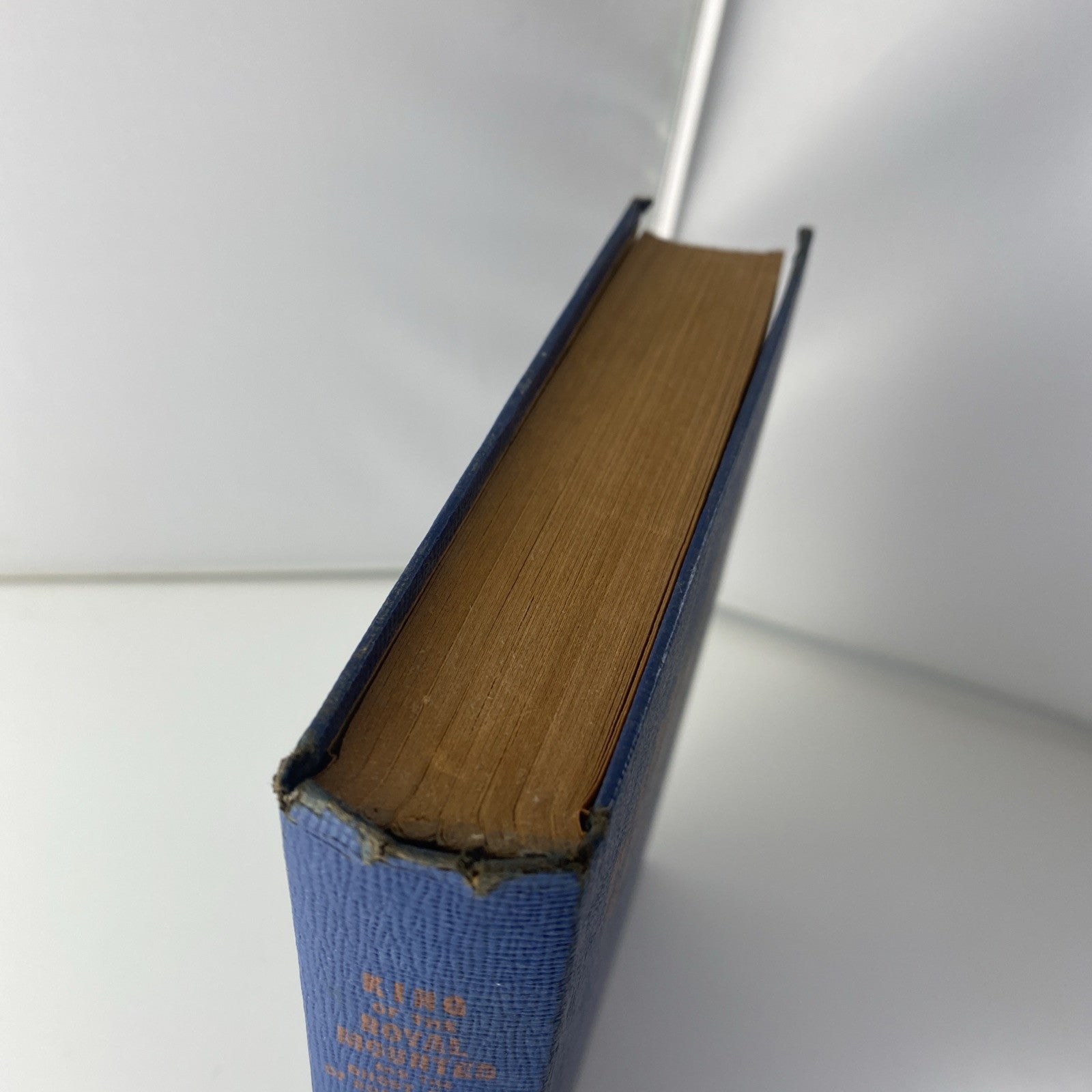 King of the Royal Mounted & the Ghost Guns of Roaring River 1946 Zane Grey