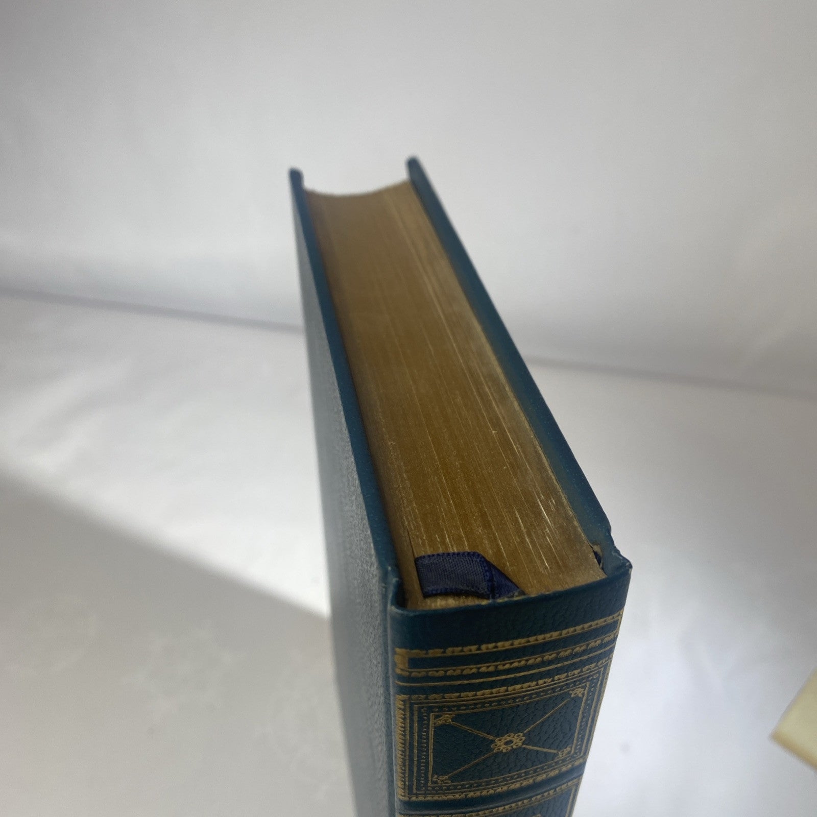 International Collectors Library - Ivanhoe, Walter Scott WAVERLY NOVEL VERY GOOD